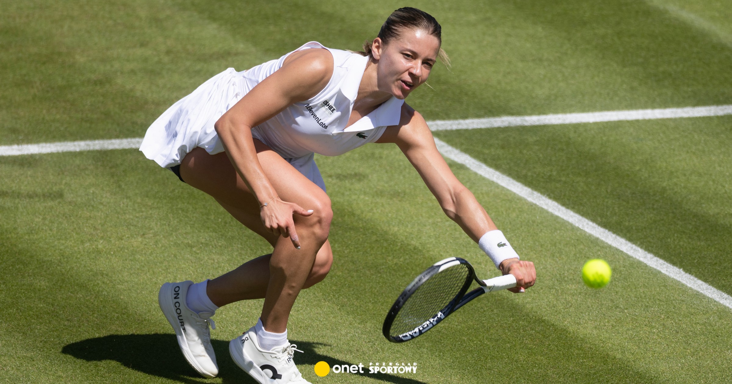 Maja Chwalińska doznała kontuzji podczas meczu na Wimbledonie i przegrała spotkanie