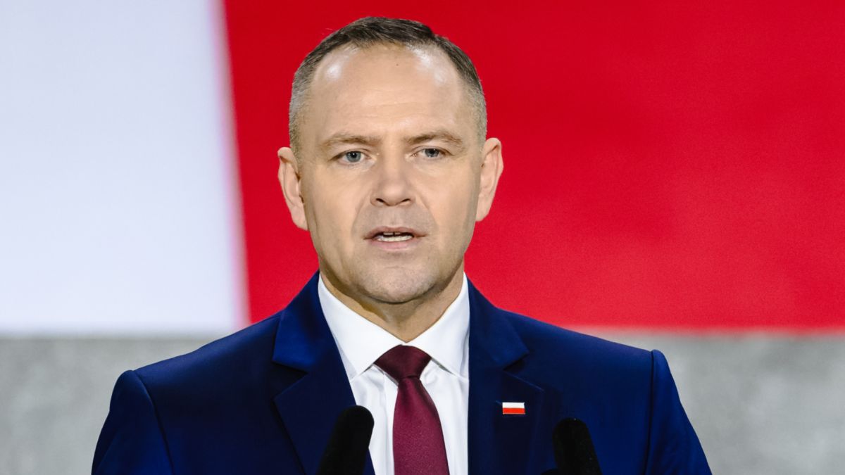 Karol Nawrocki zawetował ustawę o statusie osoby najbliższej, wywołując sprzeciw polityków