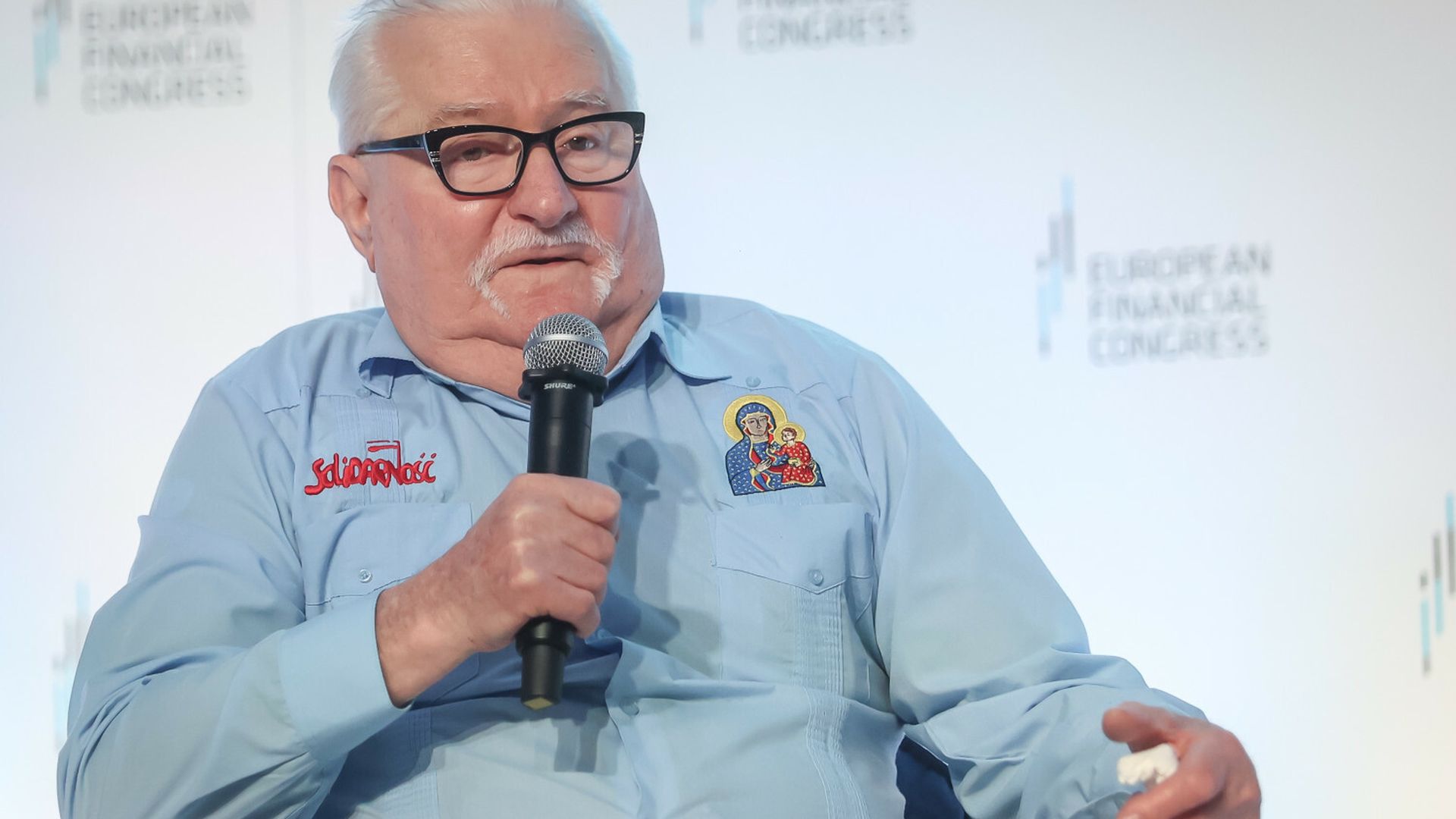 Emerytura Lecha Wałęsy wynosi 14 224,16 zł brutto. Były prezydent: „nadal pracuję"